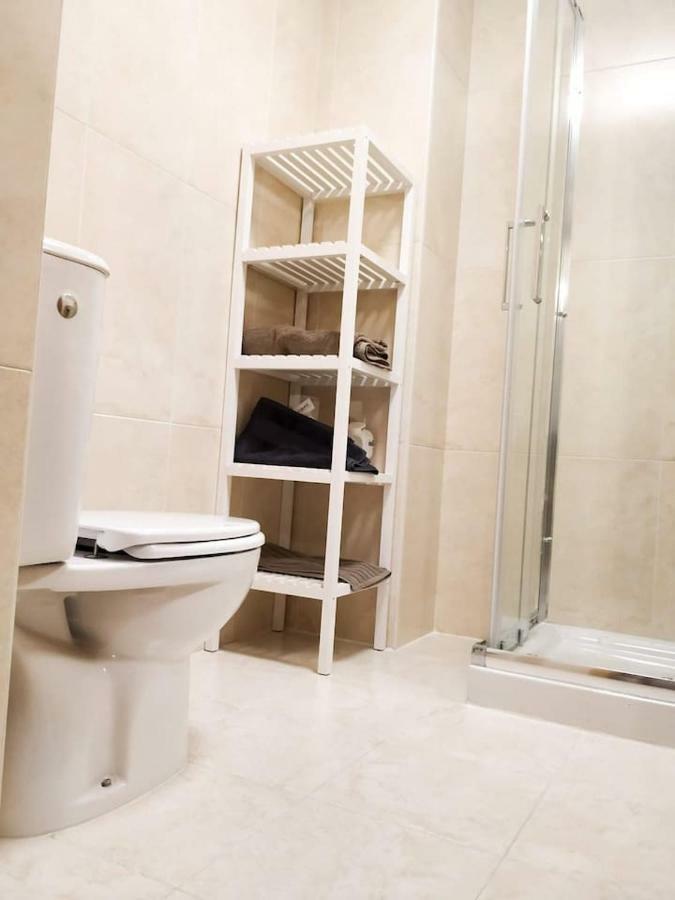 Living Burgos Apartment Ngoại thất bức ảnh